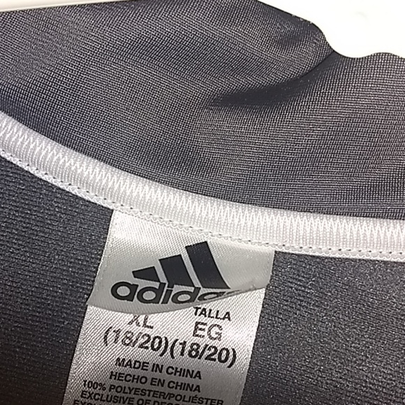Grey adidas kids Jacket - Picture 3 of 3